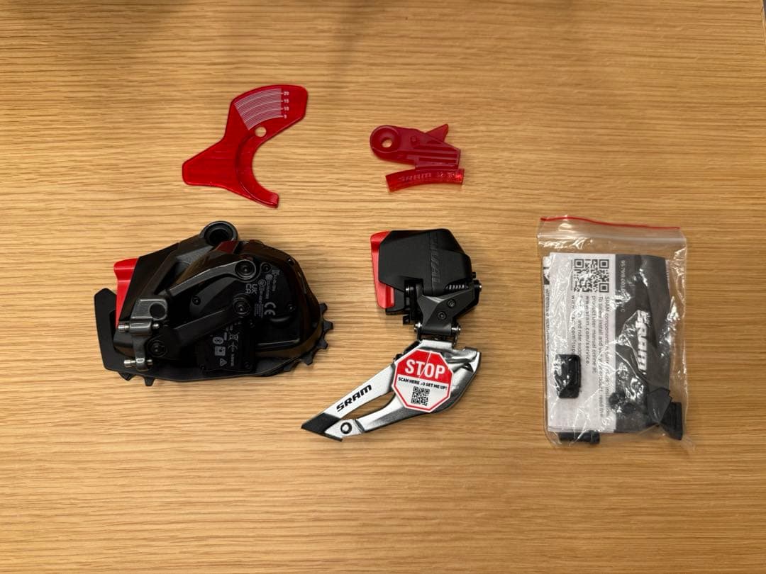 Sram Rival ETAP AXS ディレーラRDとFD