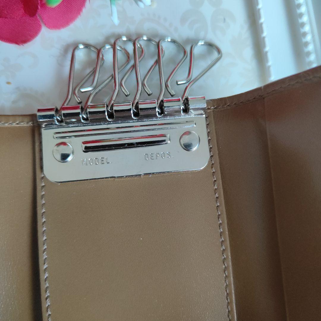 新品　未使用　PRADA　プラダ　 レザー　キーケース 正規品
