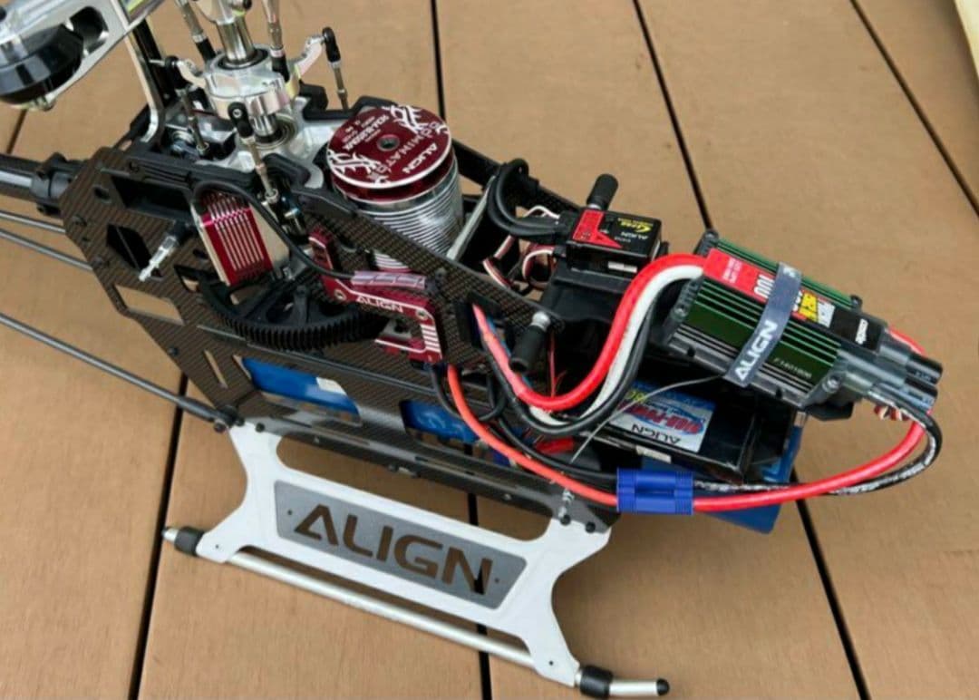 ALIGN T-Rex 800 DFC 3D ヘリコプター