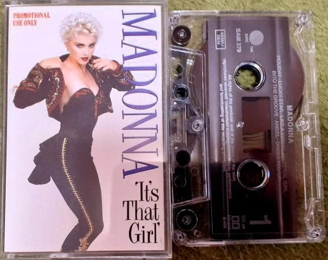マドンナ　It's That Girl　UK製 貴重 シングルベスト集 カセット