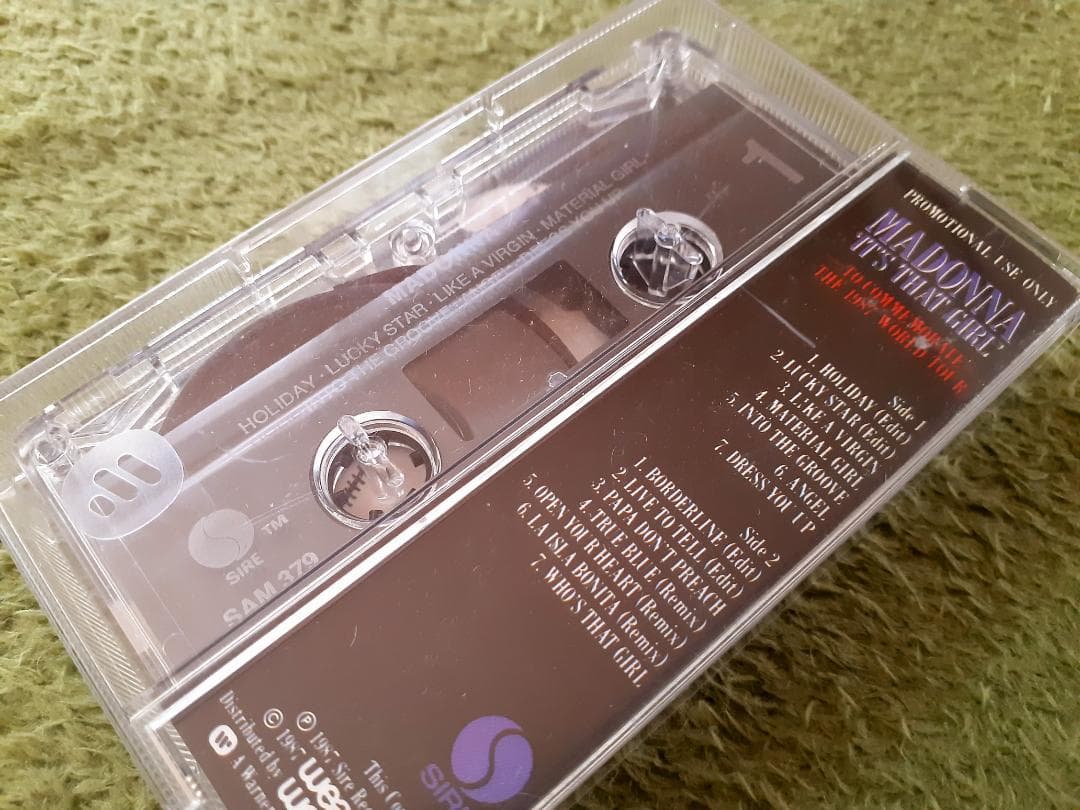 マドンナ　It's That Girl　UK製 貴重 シングルベスト集 カセット