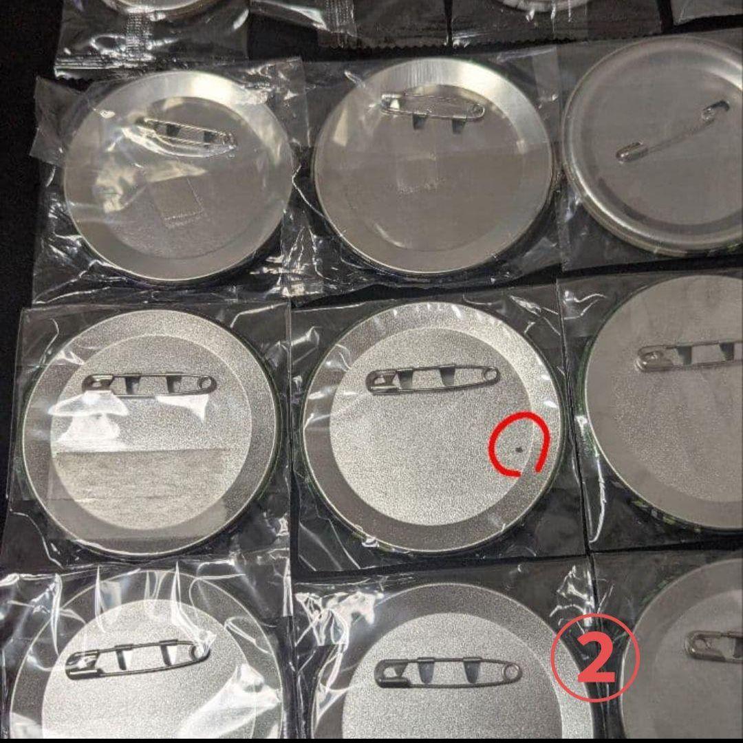 ツイステ シルバー 缶バッジ アクスタ キーホルダー 1/31まで 最終値下げ