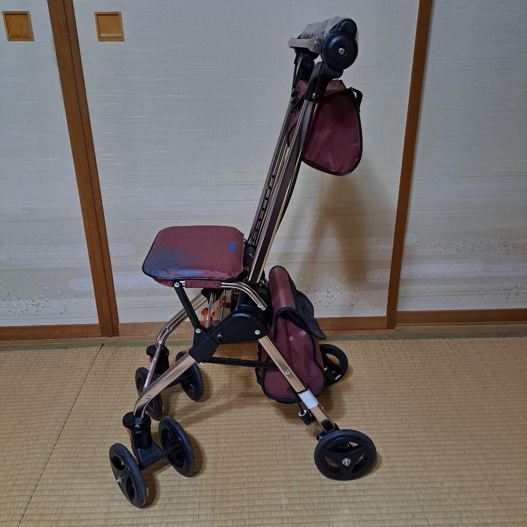 シルバーカー 赤