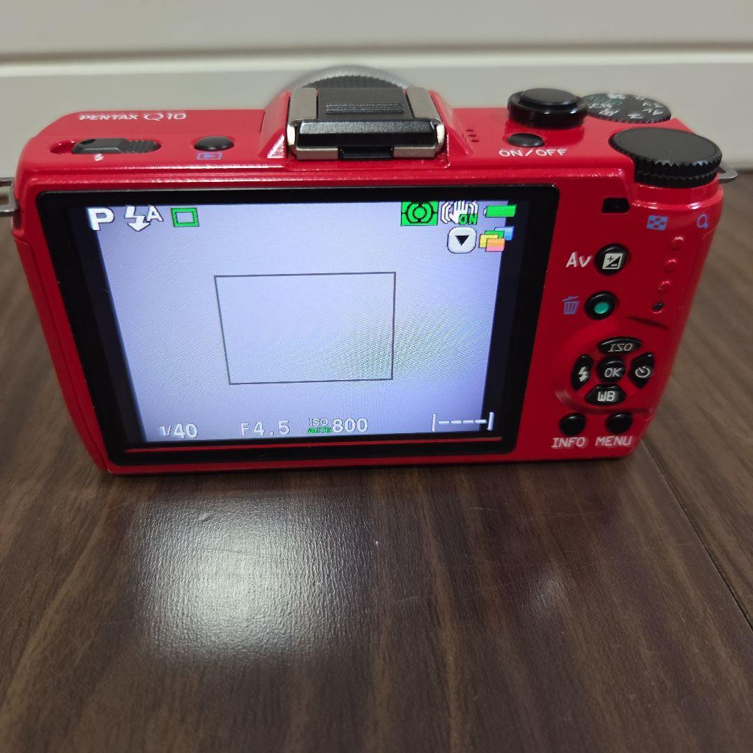 PENTAX デジタル一眼レフカメラ レッド