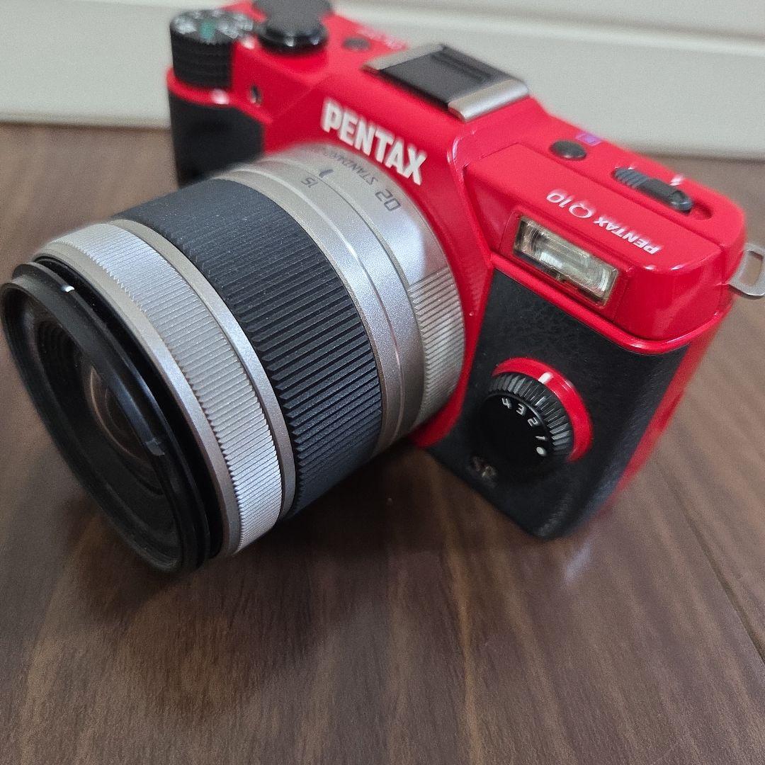 PENTAX デジタル一眼レフカメラ レッド