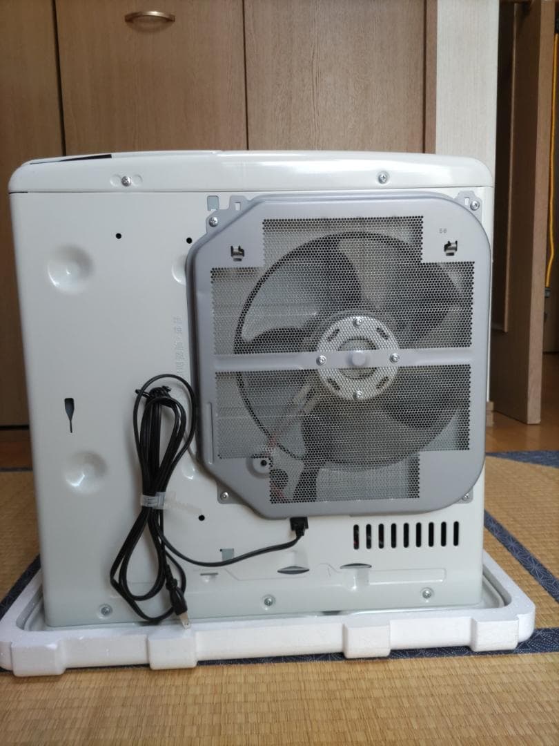 ダイニチブルーヒーターFW-5620L（W）