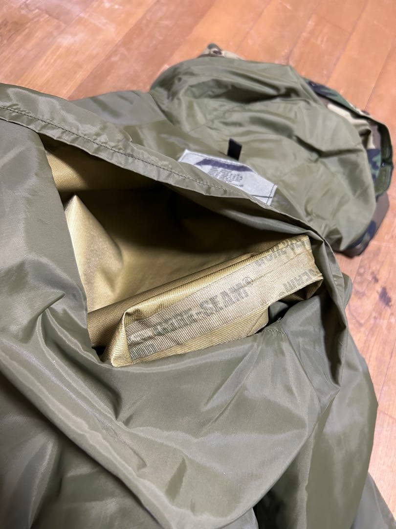 美品90sビンテージECWCS米軍ゴアテックス パーカー軍物ジャケット S-R