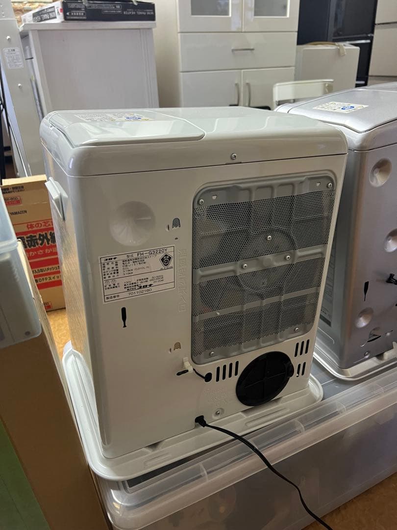 ★激安 コロナ 2020年製 石油ファンヒーター