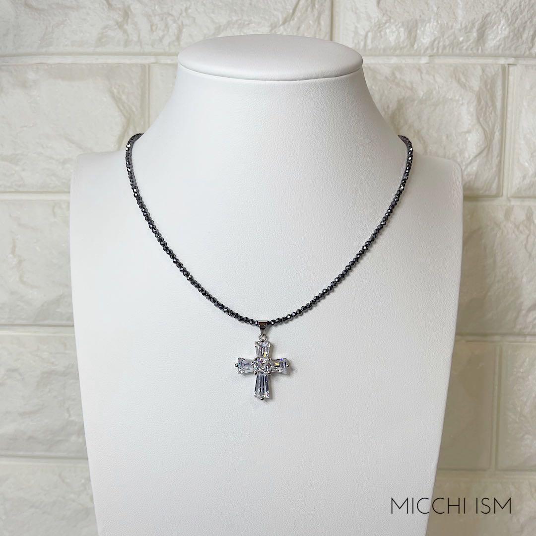 高級クリスタル十字架ペンダント　高純度テラヘルツ鉱石2mm玉 ネックレス 大人気