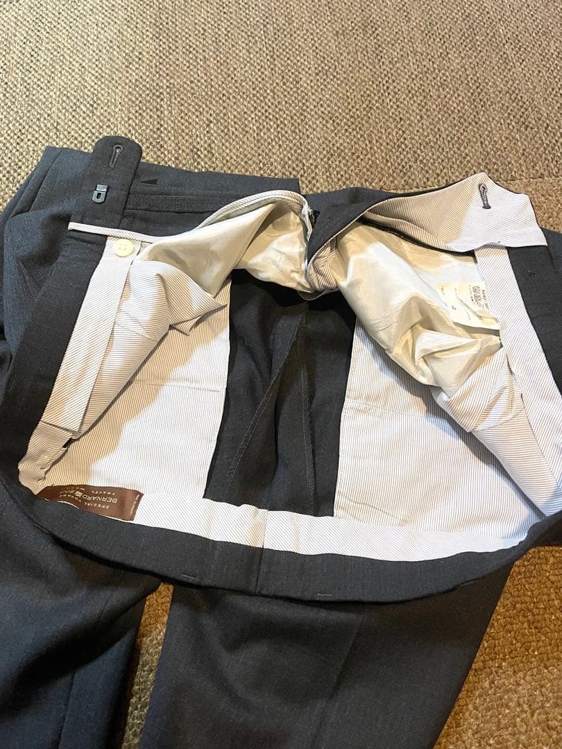 フランス製BERNARD ZINS ベルナール ザンス　ウールスラックス　グレー