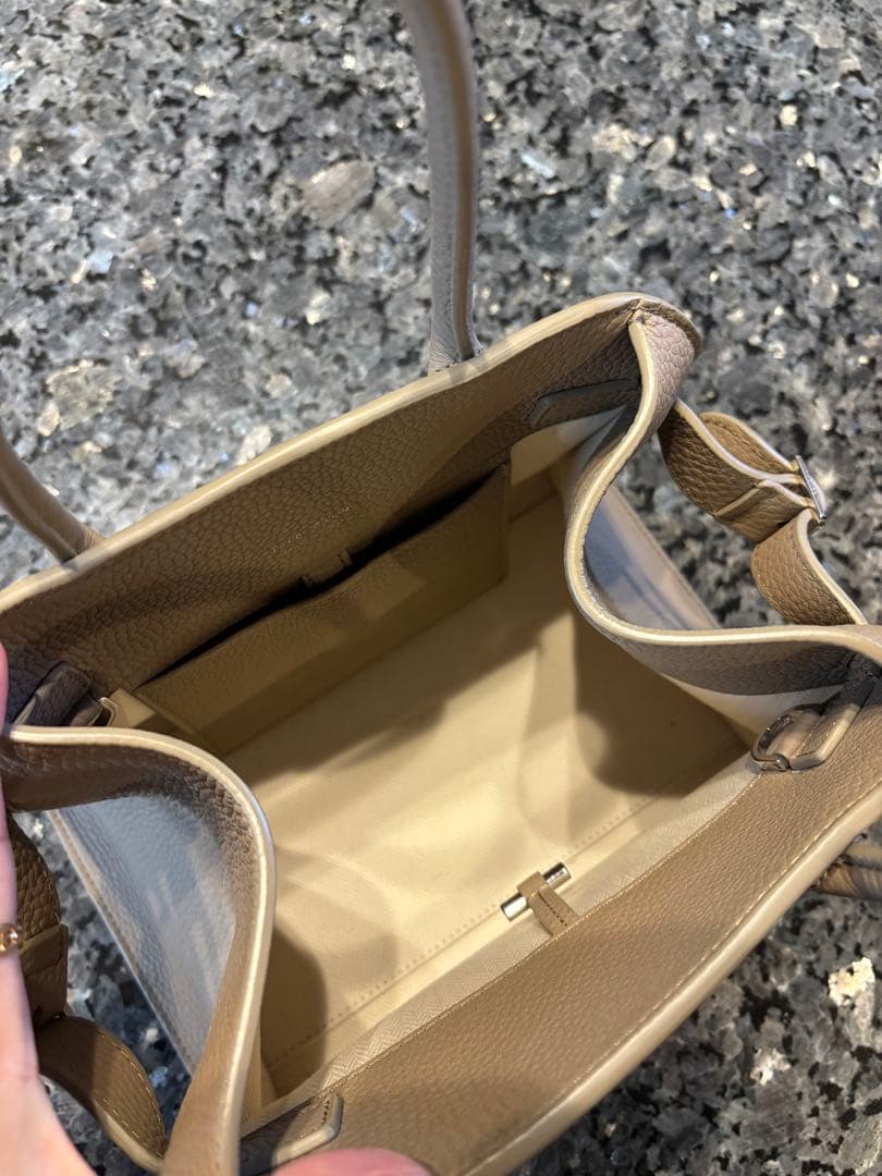 sunset 様⭐︎THE ROW⭐︎マルゴー10⭐︎ダークトープ⭐︎極美品