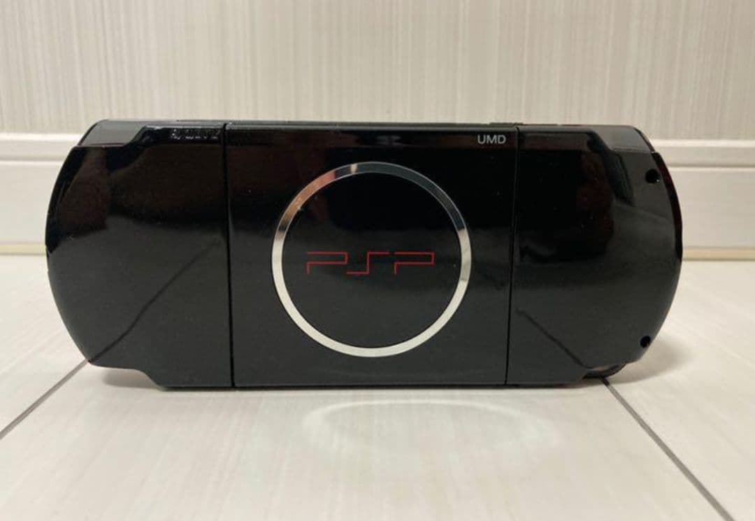 PSP3000番本体　限定品　美品
