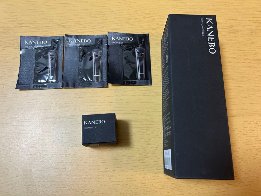 【新品未使用】 KANEBOスキンハーモナイザー クリームインデイⅱ
