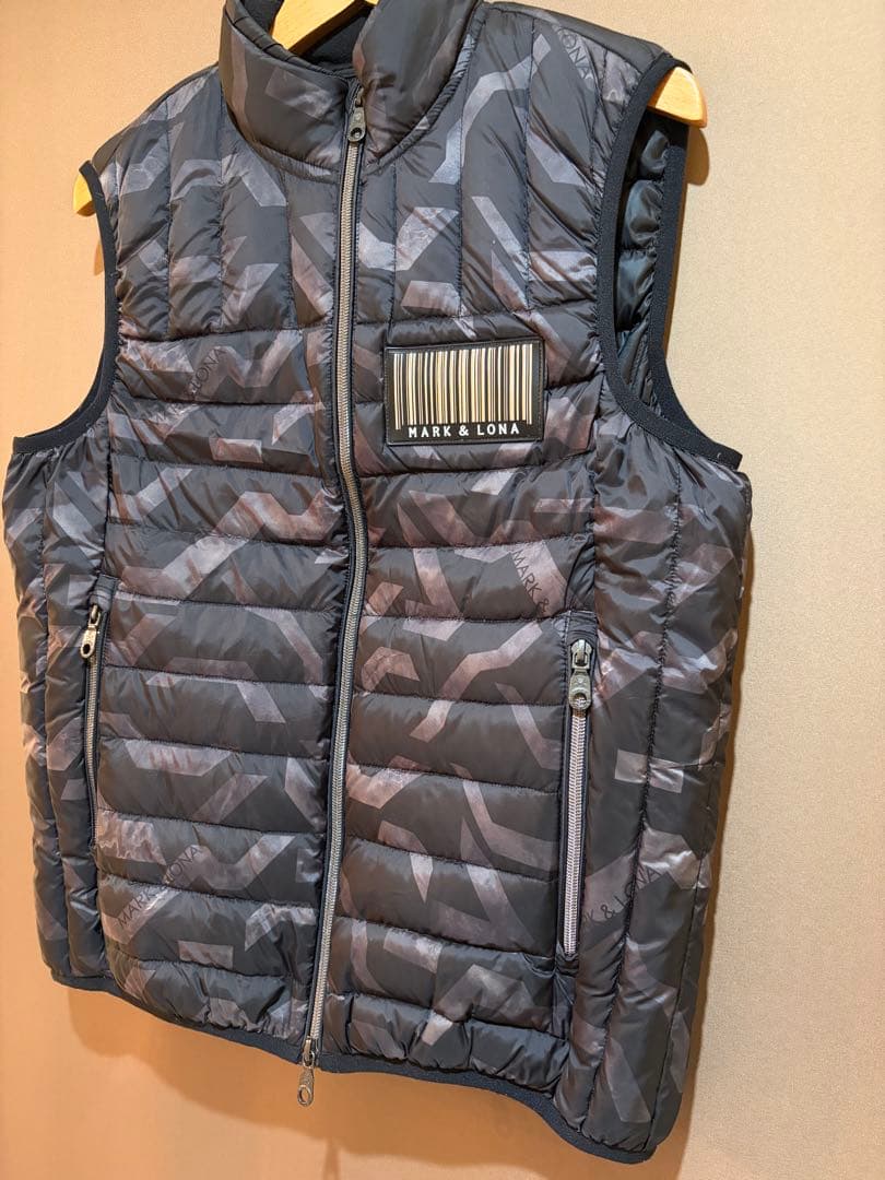 MARK&LONA マーク&ロナ ダウンベスト 46(Mサイズ)