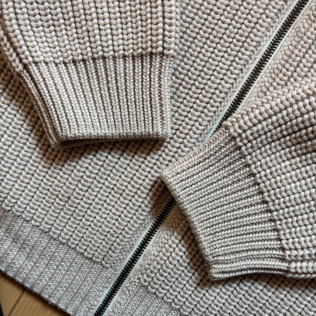 上杉柊平着用 BATONER ドライバーズニット 2 アイボリー