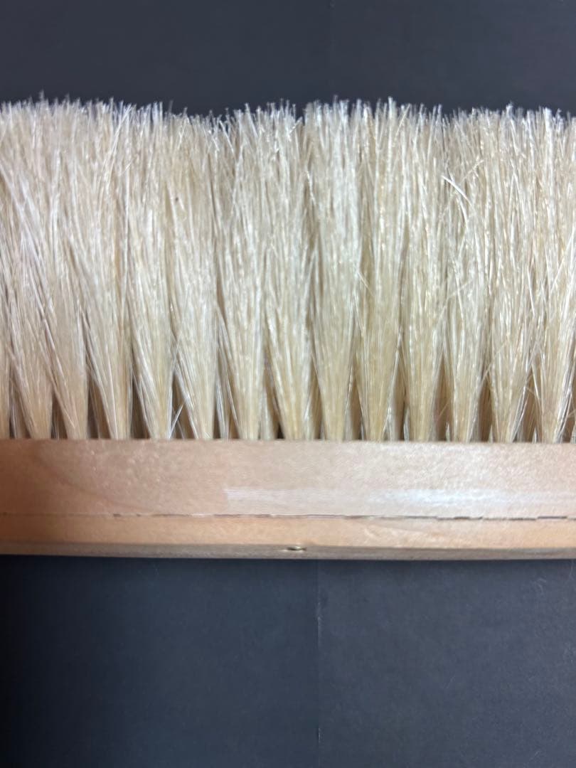 美品　ブラシの平野　洋服ブラシ　手植え水雷型　馬毛100%