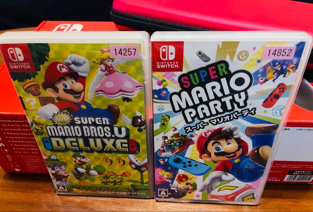 美品Nintendo Switch本体+ スーパーマリオ2本
