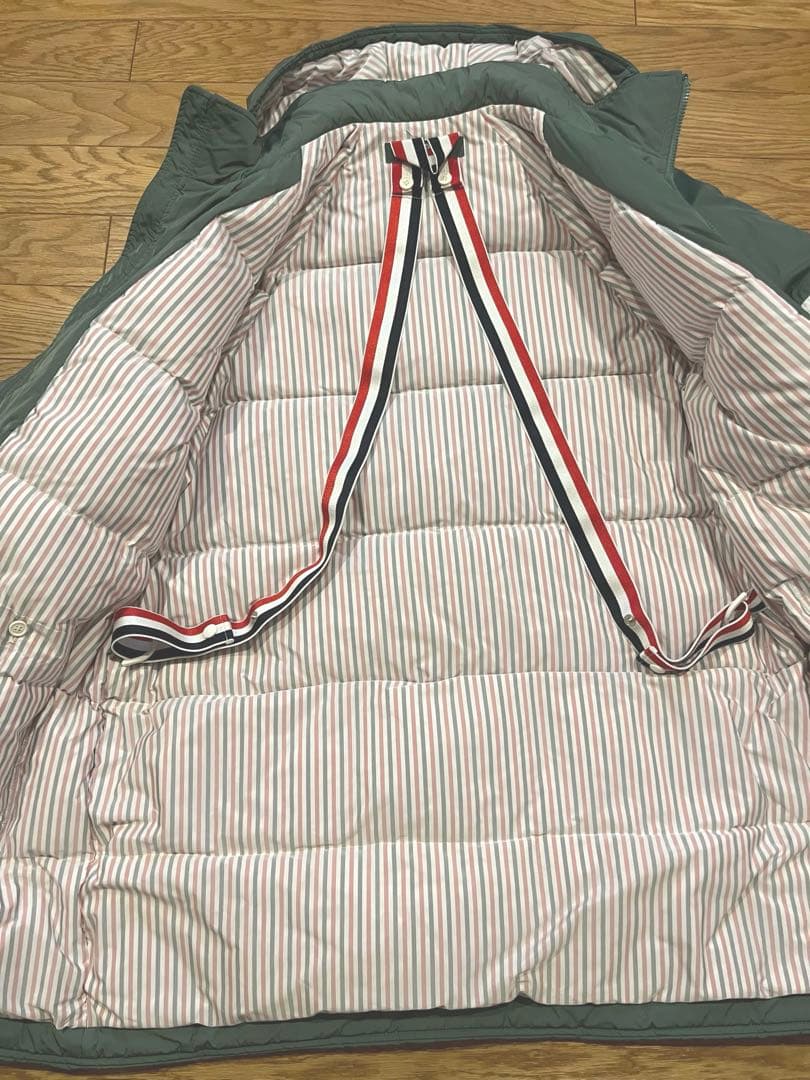 トムブラウンダウンコート