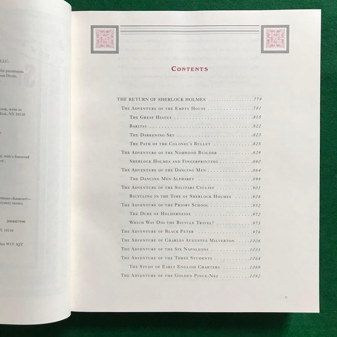 洋書 Sherlock Holmes: The New Annotated