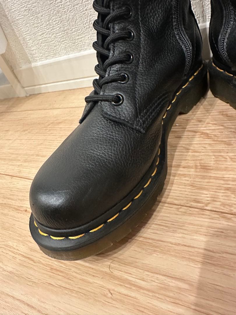 Dr.Martens ドクターマーチン ロングブーツ 1B60 20ホール