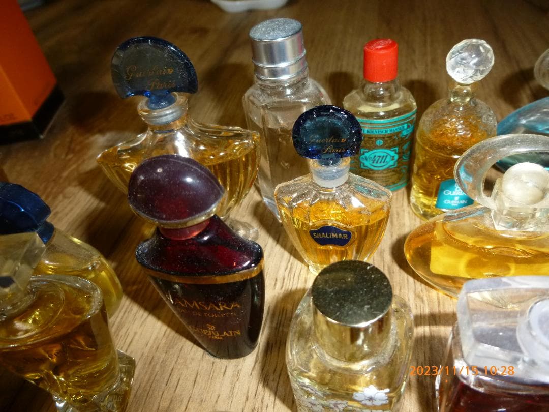 ミニチュア香水コレクション（セット）