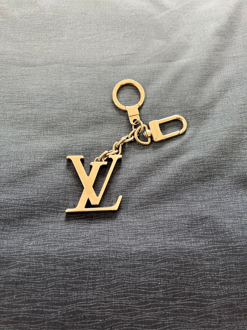Louis Vuitton ゴールドキーホルダー