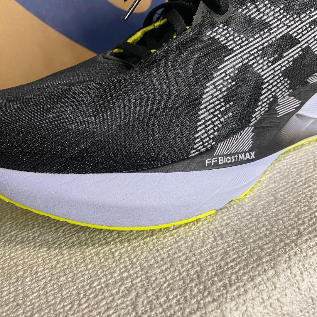 アシックス NOVABLAST 5 27.5cm ノヴァブラスト5