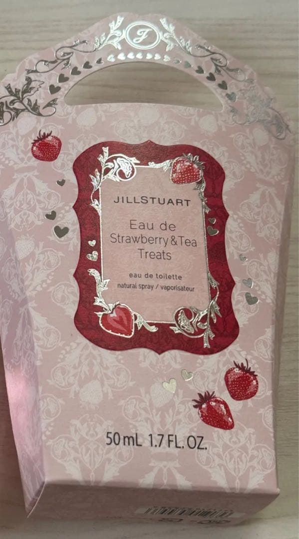 JILLSTUART オードストロベリー&ティートリーツオードトワレ 香水