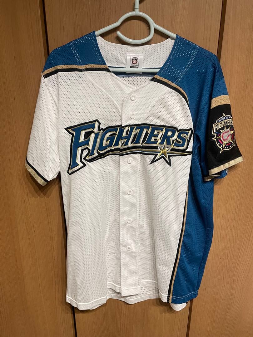 北海道日本ハムファイターズ西川遥輝ユニフォーム　NO8