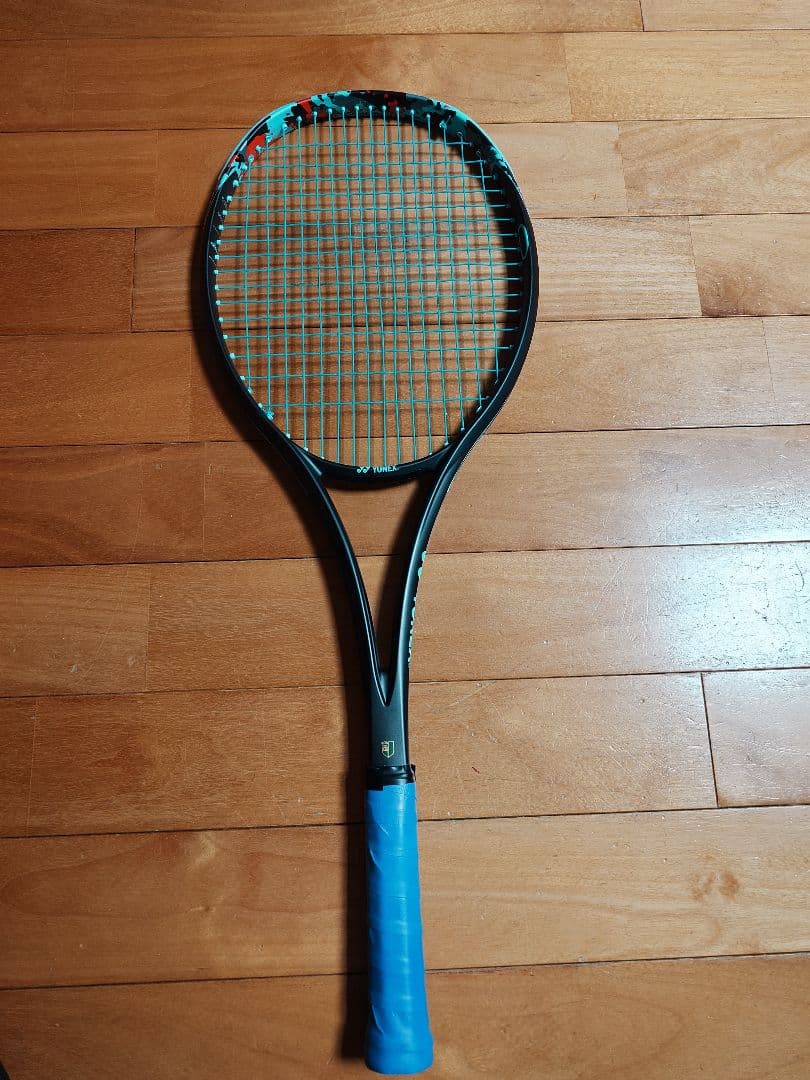 YONEX GEOBREAKE70VS　ジオブレイク