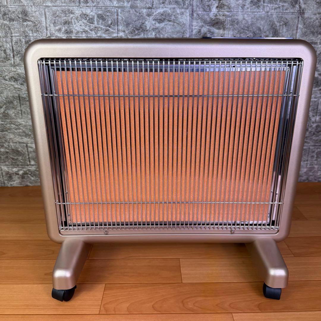 【極美品】サンルミエ　エクセラ7 N700L-GR 遠赤外線暖房器