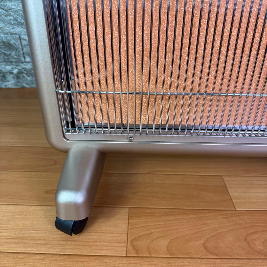 【極美品】サンルミエ　エクセラ7 N700L-GR 遠赤外線暖房器