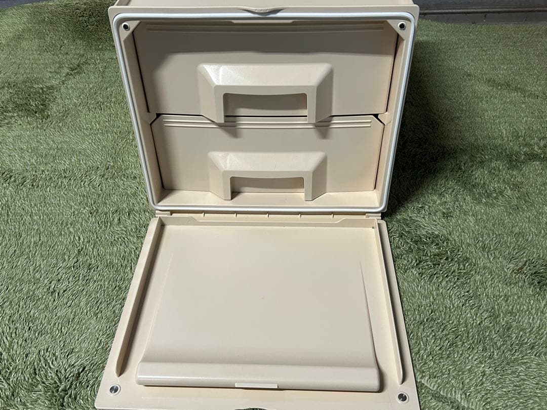 chipiiiiiiiii  ミニ タッパーウェア　2段 収納ケース