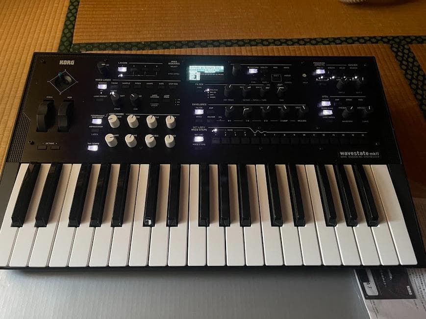 鍵盤楽器 korg wavestate Mk2