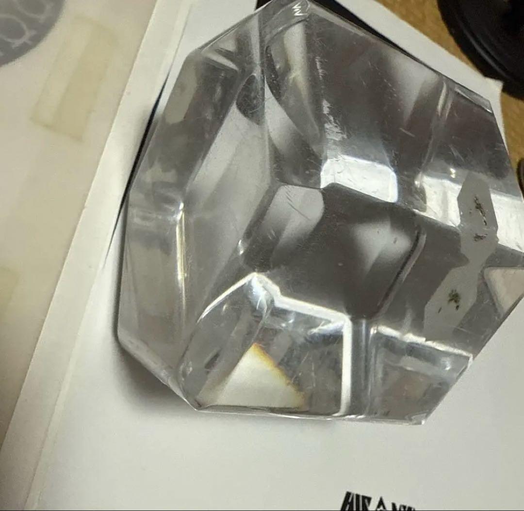 サ*ィ様 ヒランヤの初期アクリル六角柱