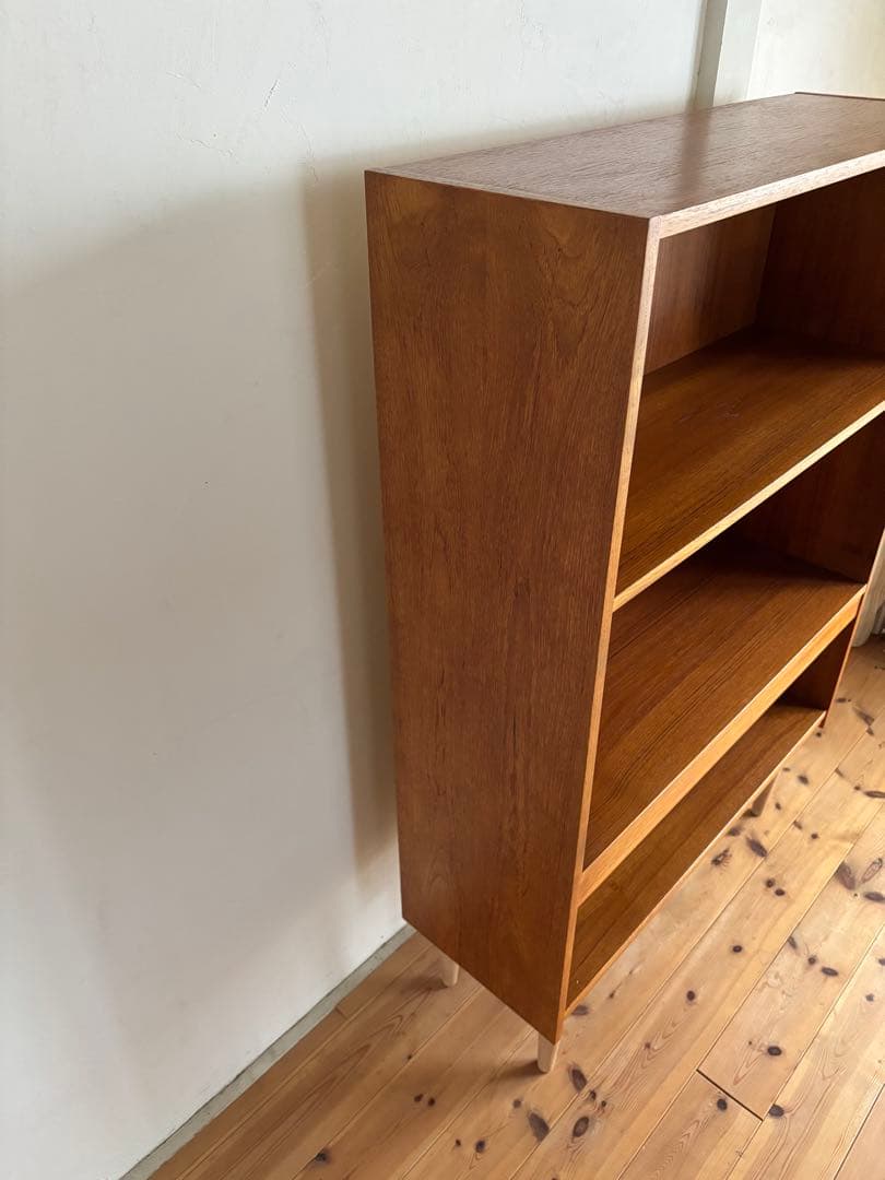 北欧ヴィンテージ　デンマーク　チーク　シェルフ