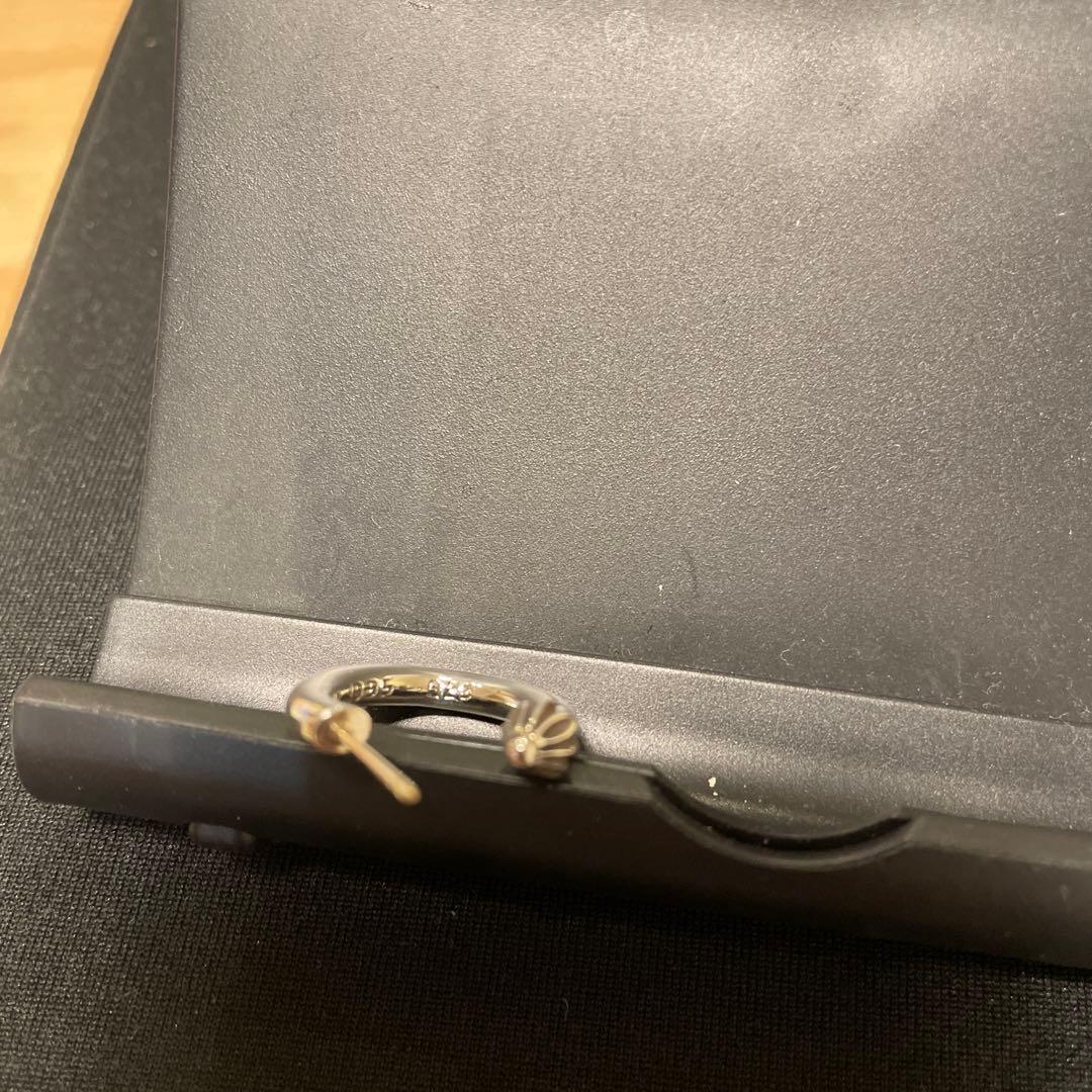 クロムハーツプレンフープピアス