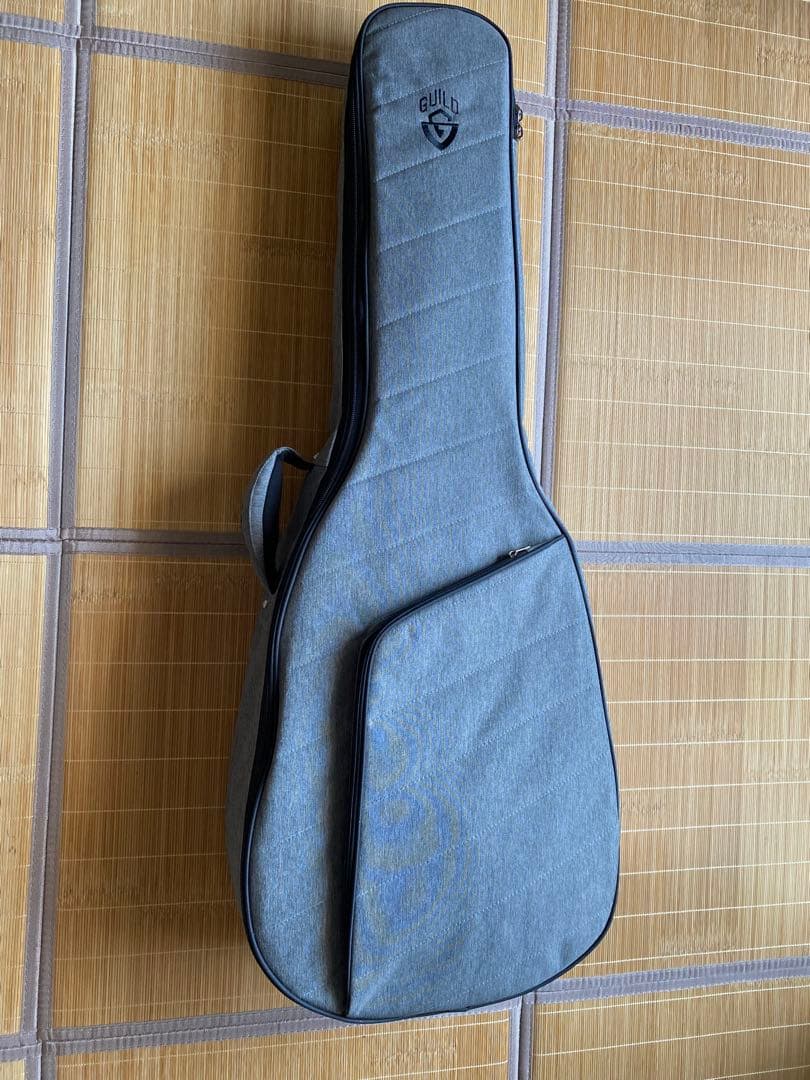 超美品　GUILD ギルドOM-120 アコースティックギター　 マホガニー