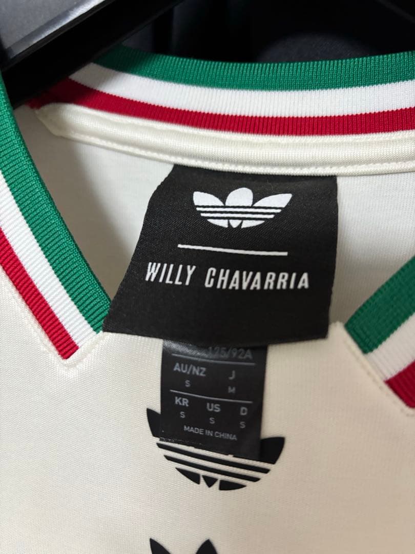 ヌビアン アディダス ウィビーチャバリア