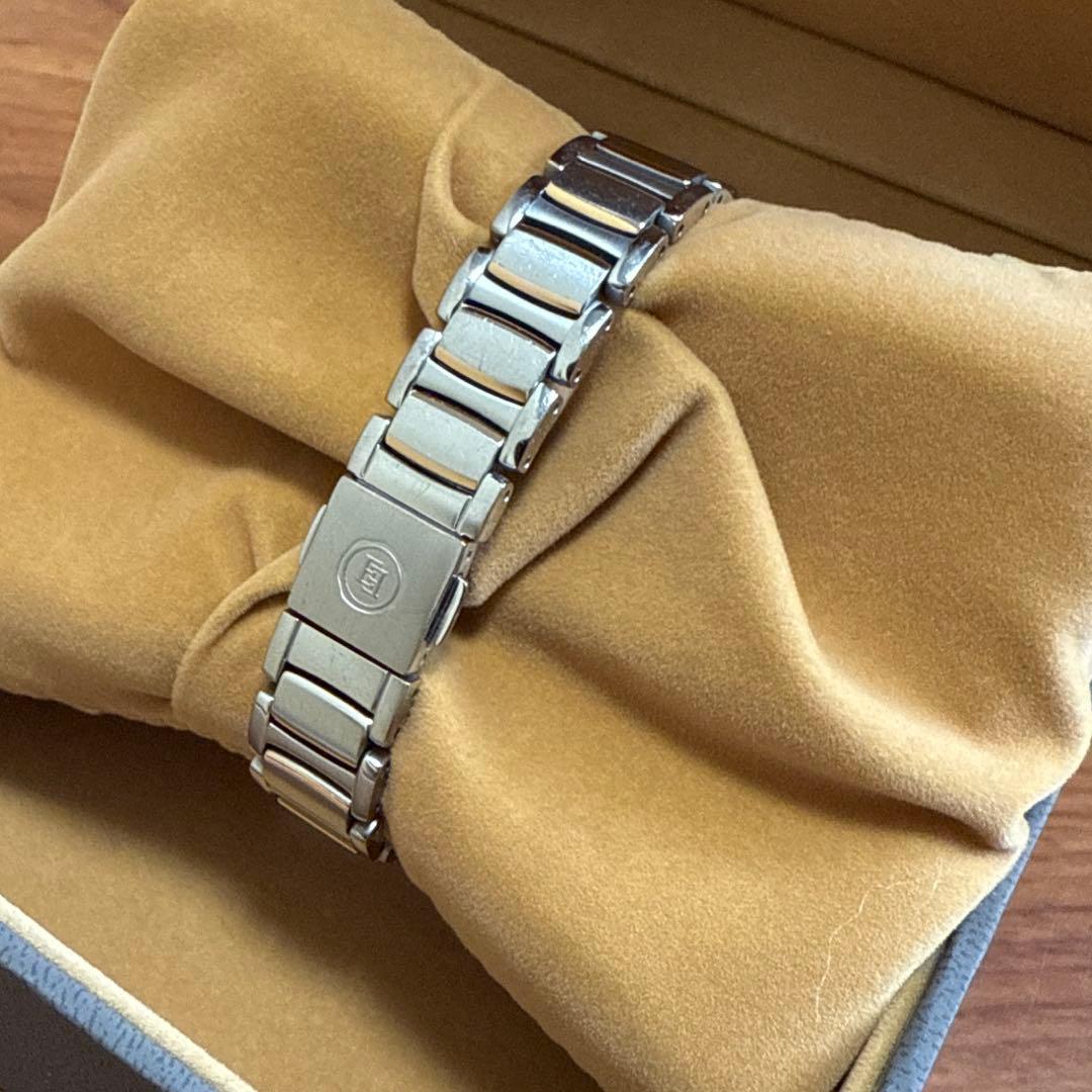 シチズン エクシード ES9324-51W 白蝶貝文字盤 電波ソーラー