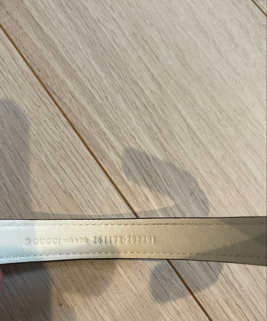 Gucci ヘアバンド 赤 白 2点セット