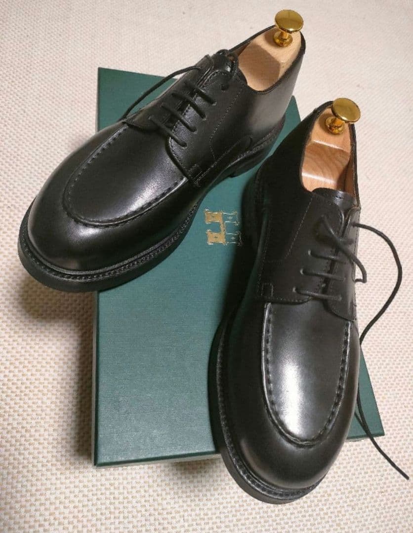 美品　HARROGATE ハロゲイト 黒　UK6 のみ