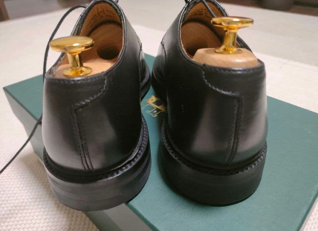 美品　HARROGATE ハロゲイト 黒　UK6 のみ