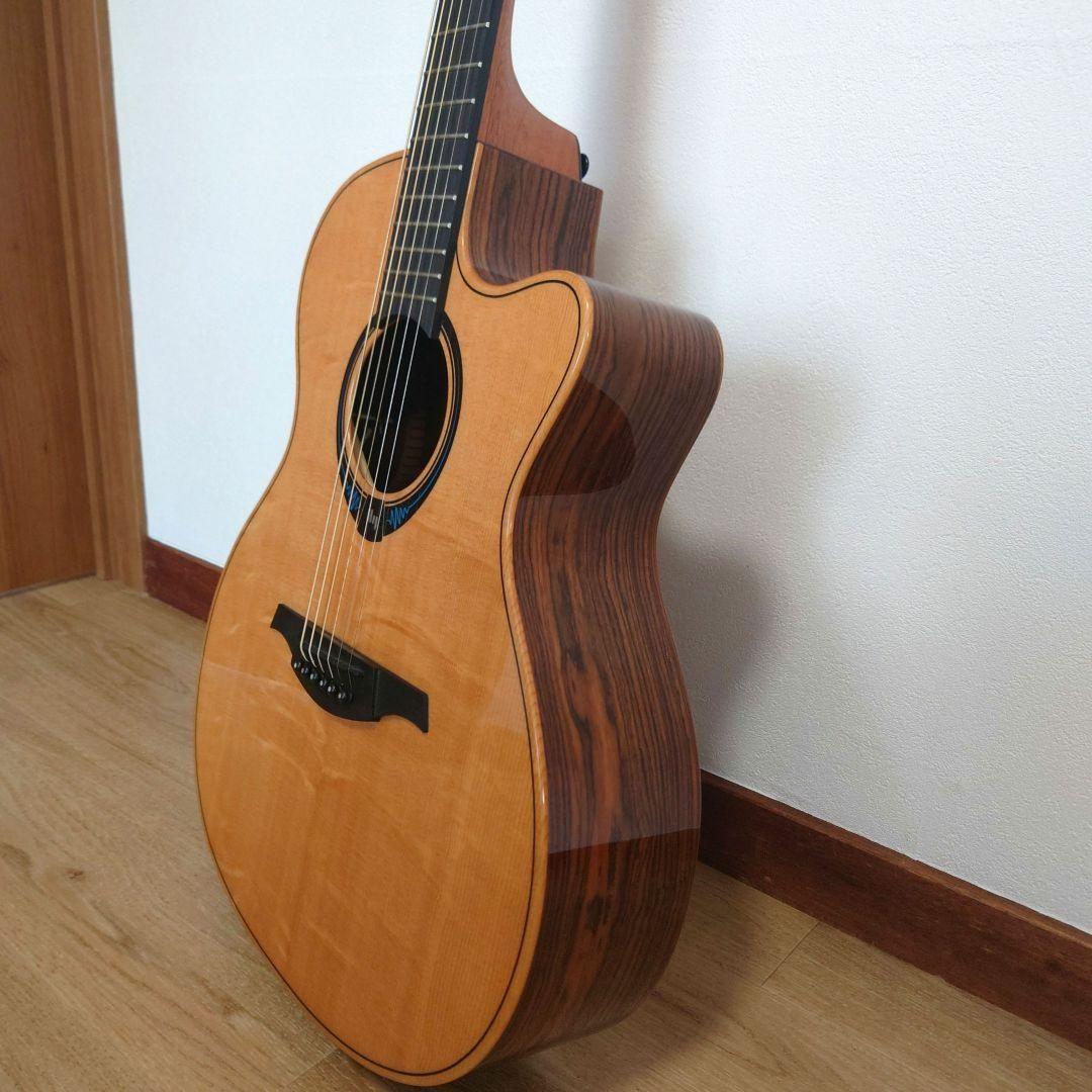 最終値下げ✨️【美品】LAG ラグギター THV30ACE／ハイバイブ ケース付