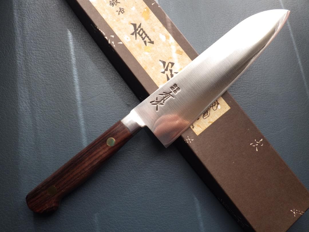 ゆ*じ様 京都/有次・三徳/牛刀包丁刃渡185mm共箱有り★UHB鋼★製造終了品