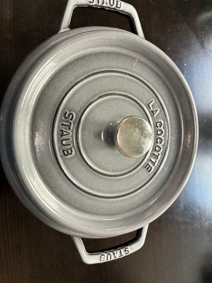 STAUB ピコ ココット ラウンド　22cm
