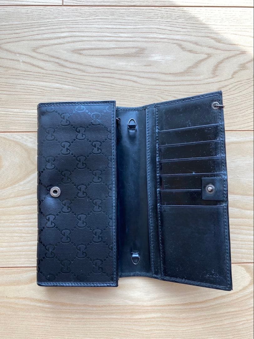 GUCCI ブラック GGパターン 長財布