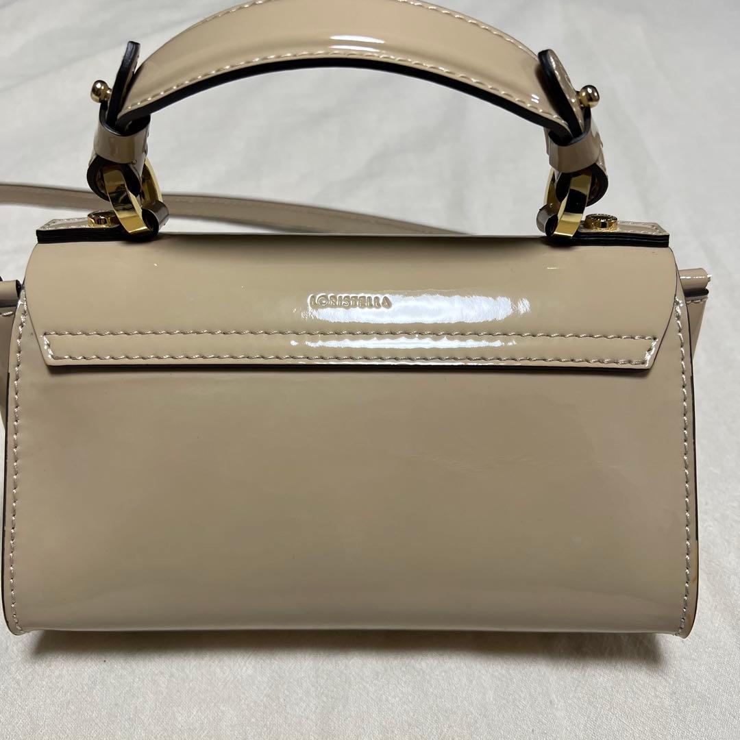 ロリステッラ　エナメルバッグ　ベージュ