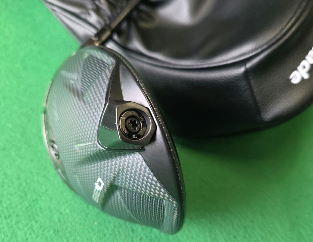 TaylorMade 、Qi35 ドライバー 10.5度、メーカー純正カスタム品