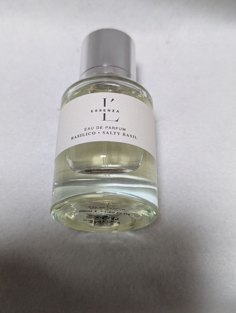 エッセンツァプルサンテオードパルファムバジリコ50ml
